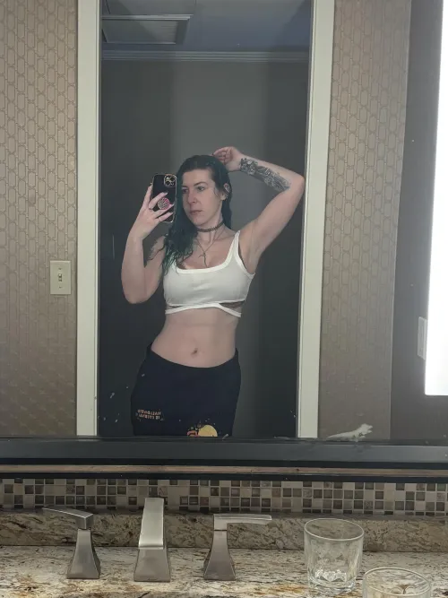 Thumbnail Rocking the Itty Bitty Crop Top Trend: Stylish Sensations by sirenskiss3