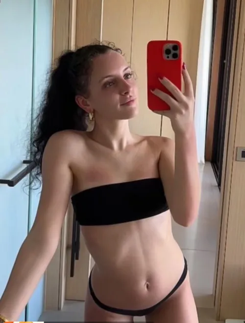 Thumbnail Real American College Girl Exclusive Content by juliafterdark