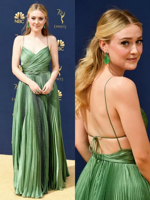 Thumbnail Elegance Personified: Dakota Fanning | yashy20