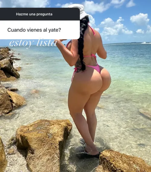 Thumbnail Discover Why Latinas Are the Best - Shortcocky Explains