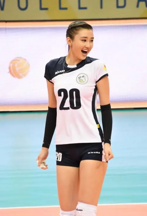 Thumbnail Talented Duo: Sabina Altynbekova and DemarcusNoe | VolleyballGirls