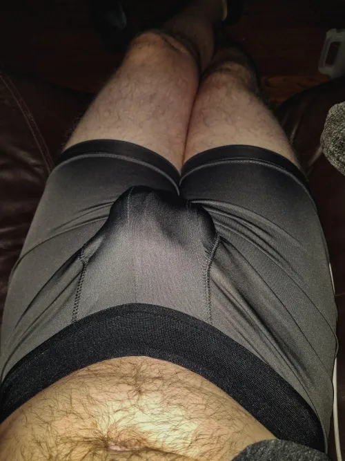 Thumbnail Discover FlufferNutter1232's Bi Style at 34: Bulge Insights