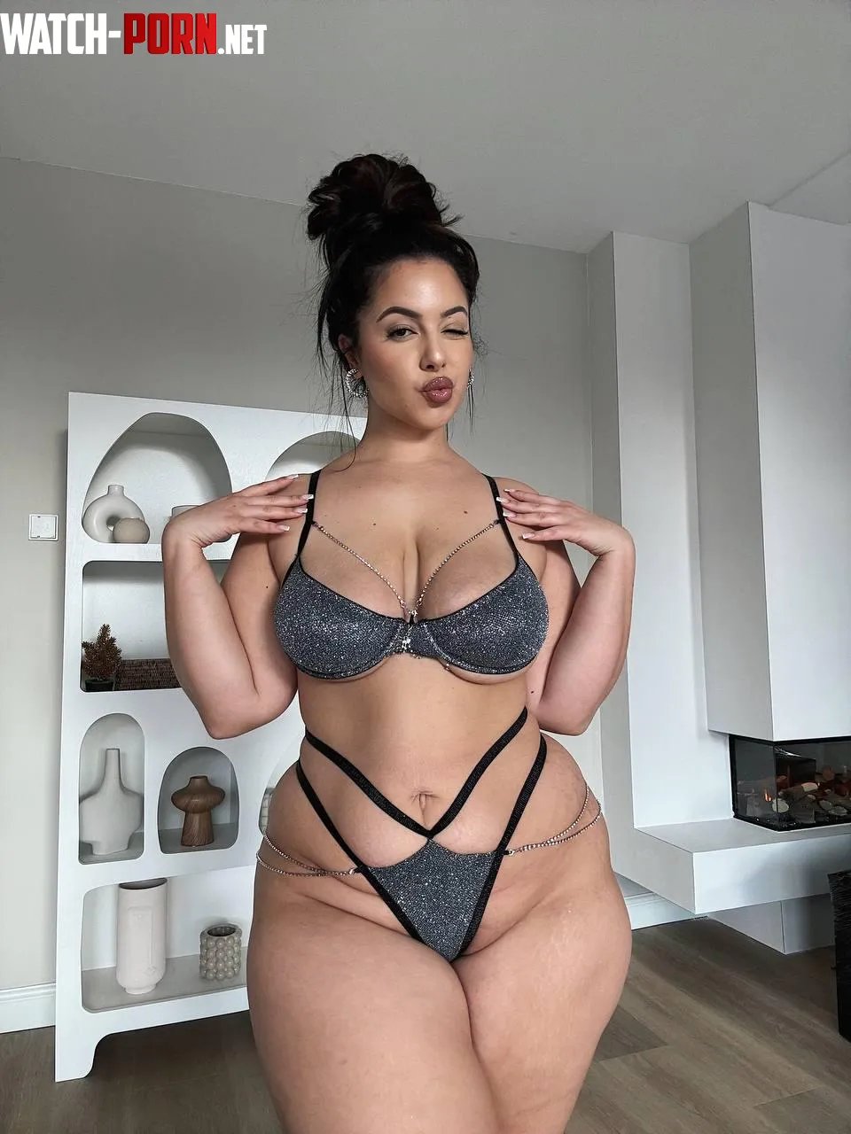 Does this MILF still got it by MoroccanZina