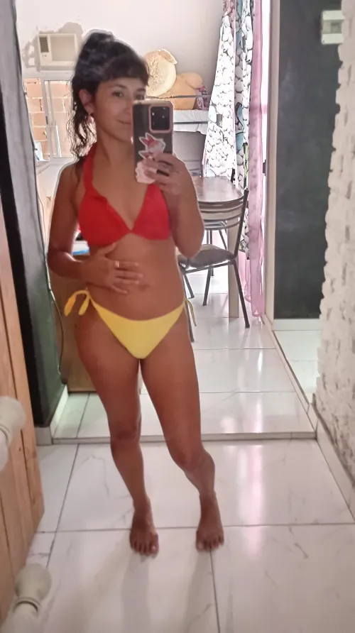 Thumbnail Serving as Your Snack: Dive into a MirrorSelfie Adventure