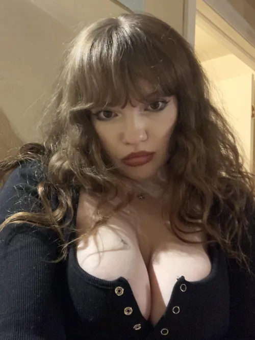 Thumbnail Expressing Love for Dark Lips with vampg1rlz
