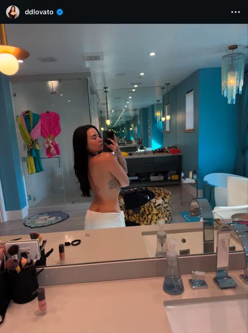 Thumbnail Exploring Demi Lovato's Allure in CelebsGW by Blakematthews122