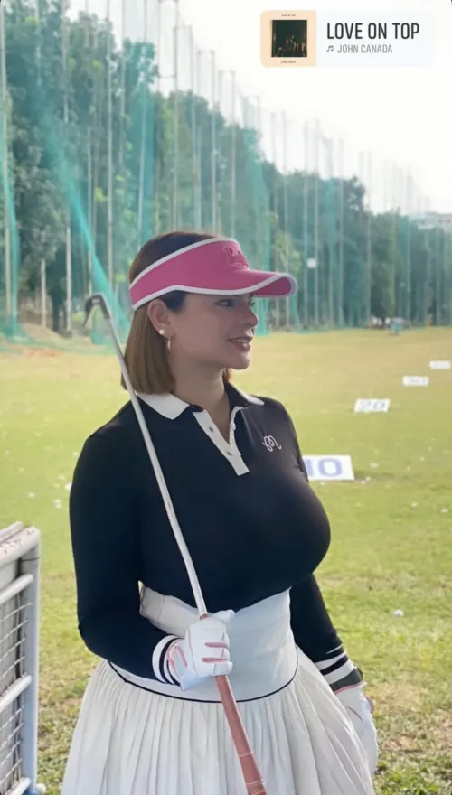 Thumbnail From Novice to Fan: My Journey into Golf Enthusiasm in 2Busty2Hide