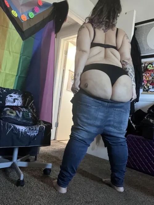 Thumbnail Bubble Booty Fever: LunaCeleste13's Entrancing Images