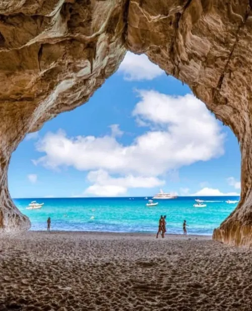 Thumbnail Experience the Magic of Cala Luna Beach in Sardinia