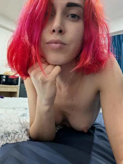 Thumbnail Chill Mode: tiggyyyy's Relaxing Nude Selfie Vibes