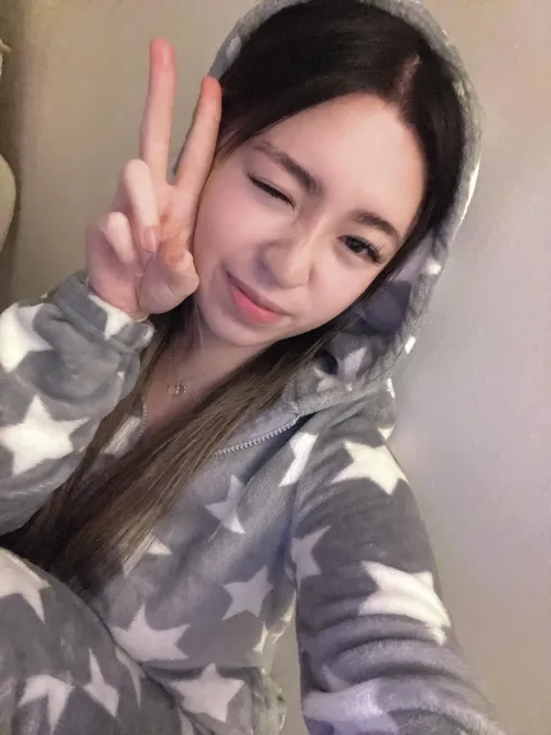 Thumbnail A Fun Sleepover with sw33t3std0ll