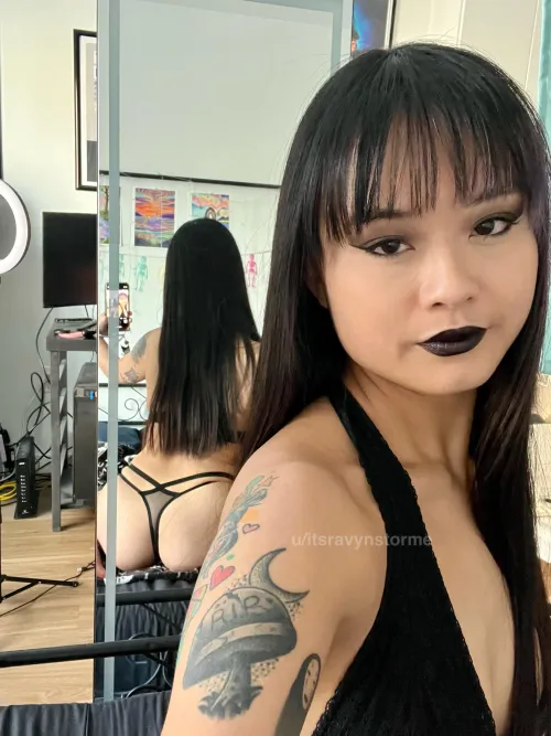 Thumbnail Engaging Encounters by itsravynstorme on OnlyFans