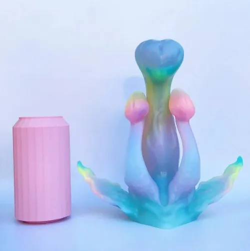 Thumbnail WTBWTT Flared Lily: An Artwork by TittyTyc00n