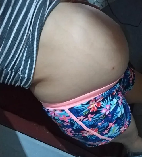 Thumbnail Give Love to akmv1312's Pregnant Belly | PregnantPetite