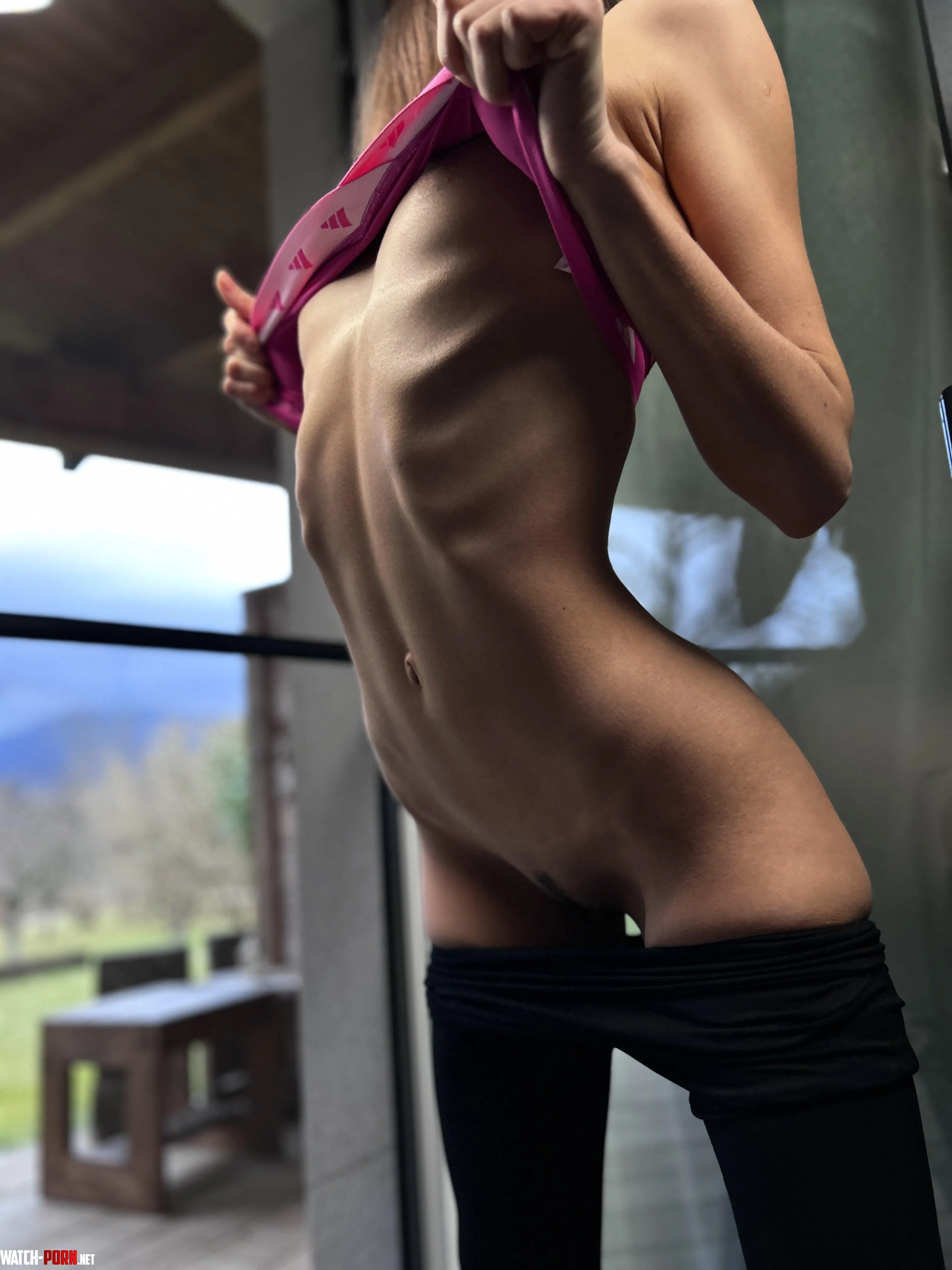 Just so thin and smooth by la_skinny