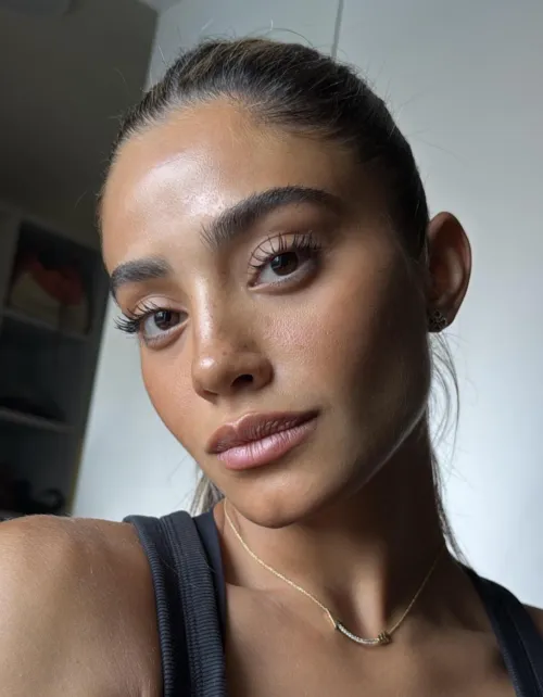 Thumbnail Shahar and Her Freckles - PrettyGirls Collection