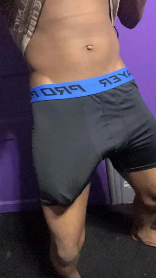 Thumbnail Nice and Tight: A 19-Year-Old's Gay Journey | ExpressionSalt7275