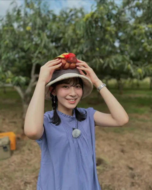 Thumbnail Discover the Beauty of Saya Hiyama in the PrettyGirls Category