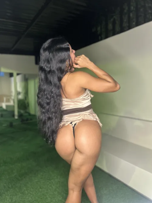 Thumbnail Embrace Your Curves: Do You Like it When a Girl is as Thick as Me? by maggiemarina