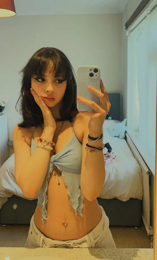 Thumbnail True Blue: My Favorite Color in Croptopgirls by Past_Scale_6240