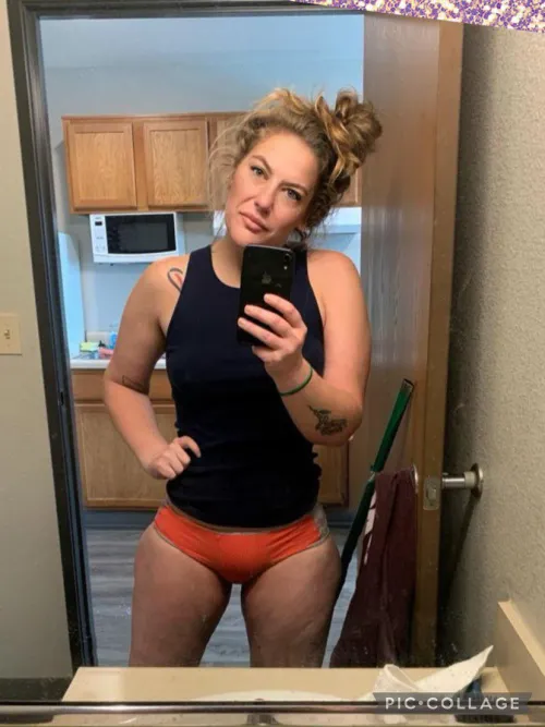 Thumbnail RentOk3656 Presents Moose Knuckle Monday Specials on slutsofsnapchat