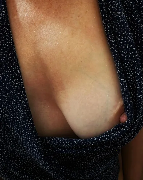 Thumbnail Discreet and Date-Ready - Explore the World of Discrete Enough for a Date by almadmoz
