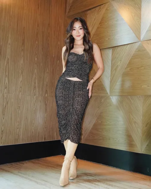 Thumbnail Karen Fukuhara on gentlemanboners by 1leggedpuppy