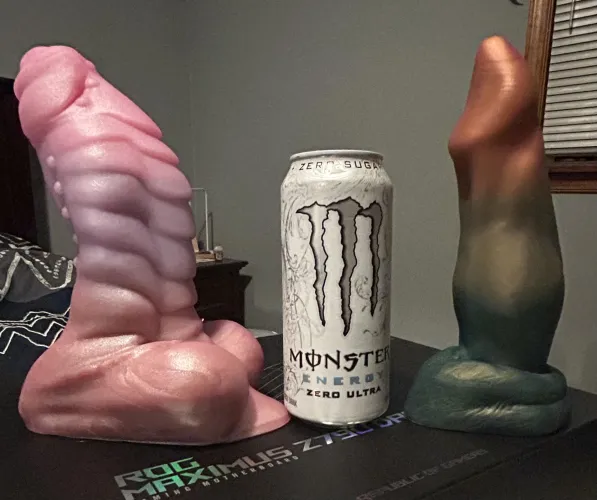 Thumbnail pixelking10's Girth Revelation: A Size-Up Journey with BadDragon