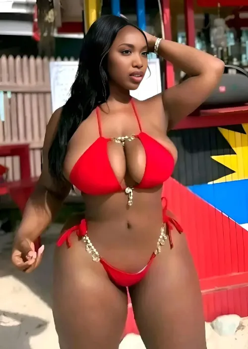 Thumbnail Green-Salary9555: The Gorgeous Bikini Girl | BikiniBodies