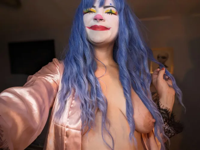 Thumbnail Unleashing Your Inner Freak: A Neon Hair Affair | KinkeeKlown