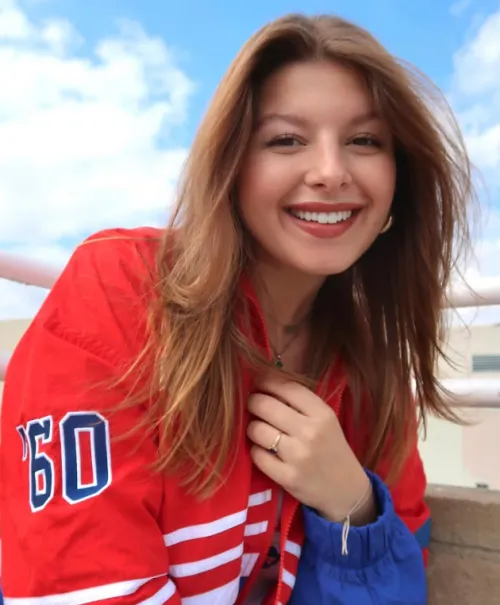 Thumbnail Valerie Eve by CrusherWillis | PrettyGirls