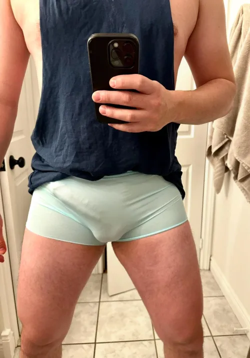 Thumbnail 30 Straight Morning Wood Anyone? | Good_Development6097 Bulges