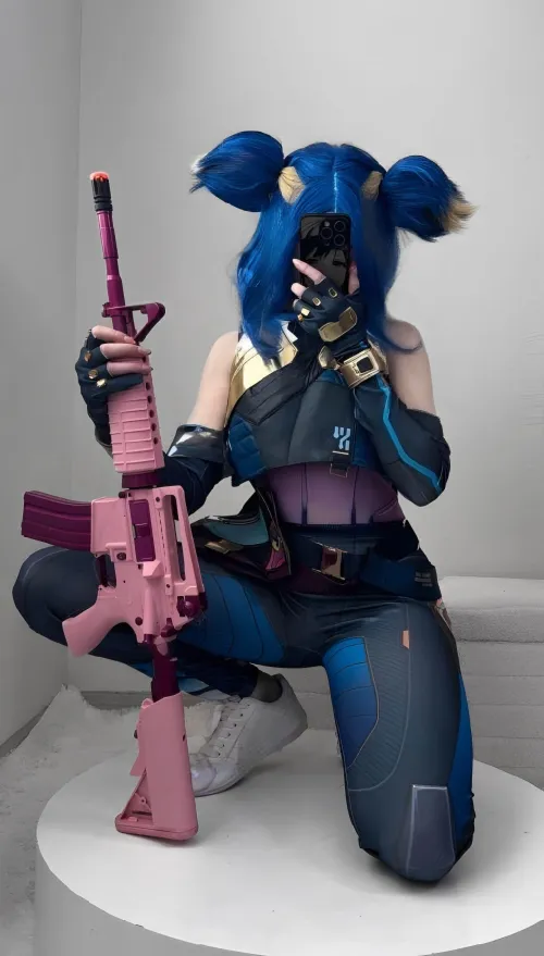 Thumbnail Kltt3y Shines as Neon Valorant: A Stunning Cosplay Showcase by bbybunnygirl