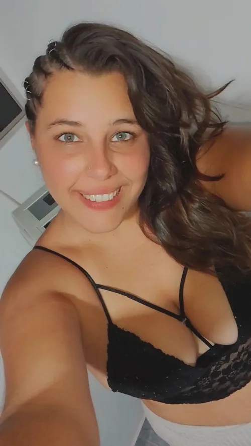 Thumbnail jenifer_lpz's Heightened Power Play on OnlyFans101