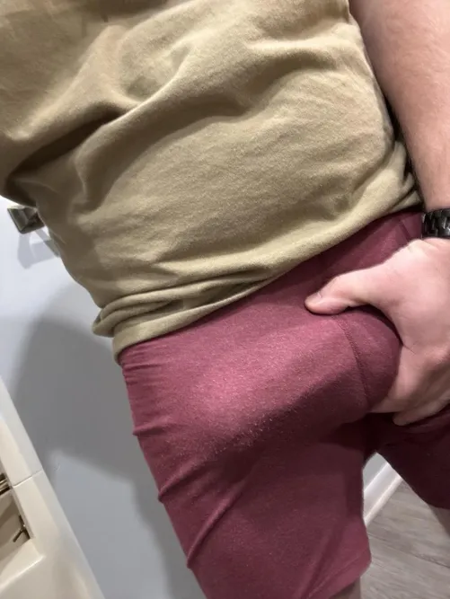 Thumbnail Pre-Shower Bulge Secrets Revealed by ssbbw-lover-69 | Bulges Category