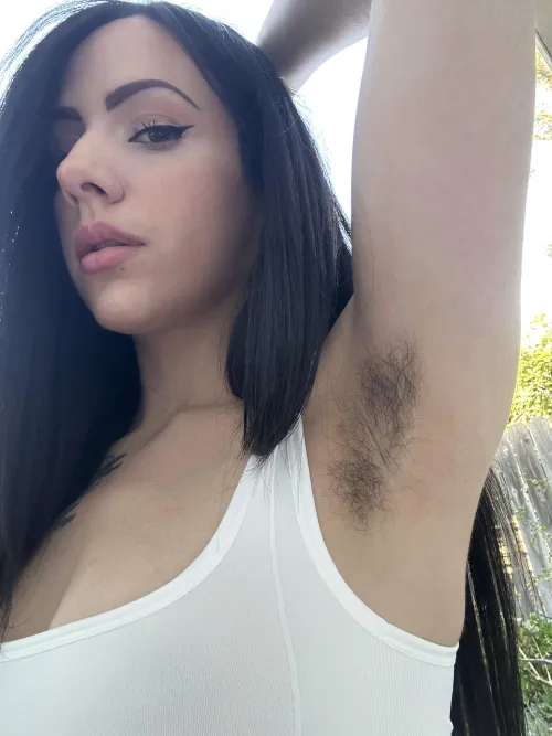 Thumbnail Intoxicating Pits: Unveiling a Sensory Experience