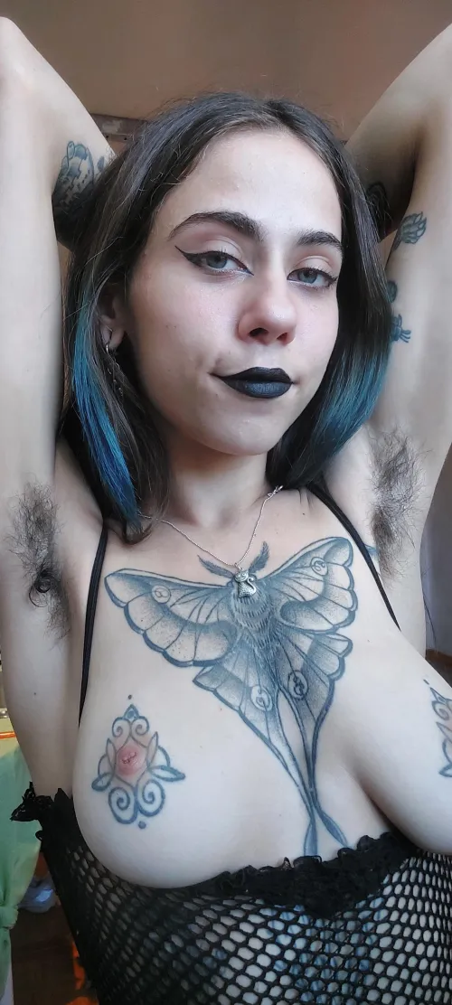 Thumbnail Lick-Worthy Armpits: An Invitation