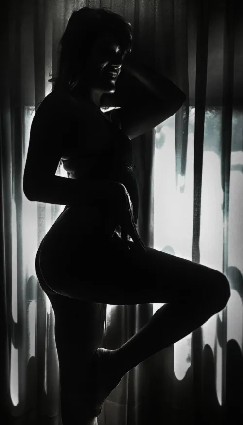 Thumbnail I Love to Pose for Your Eyes: A Journey with Eve_bubu in LaBeauteFeminine