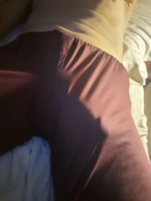 Thumbnail BigMikeD1122 Unveils 35 Bi Bulging Secrets in Bulges Category