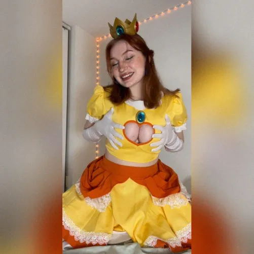 Thumbnail Princess Daisy Cosplay by Lacey - NSFW Costume Sensation