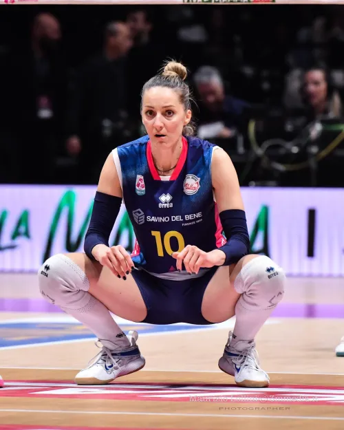 Thumbnail Maja Ognjenovi: A Spotlight on VolleyballGirls