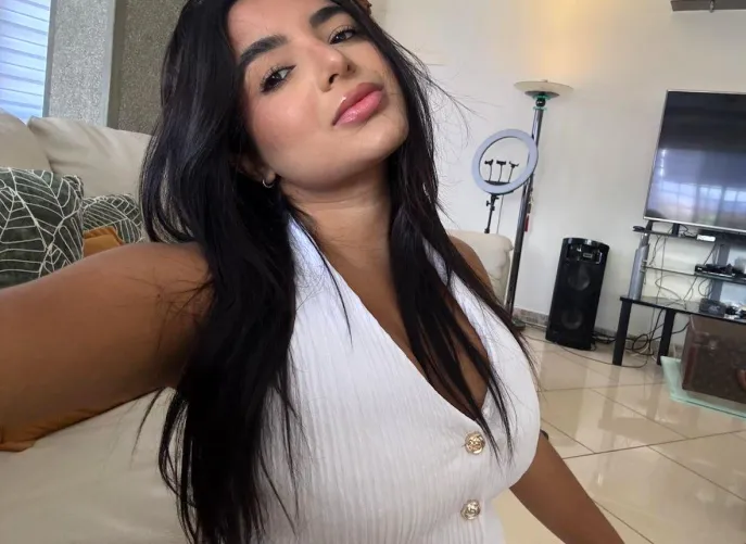 Thumbnail I Am a Babe U Agree by FavSweetPrincess | Babes Category