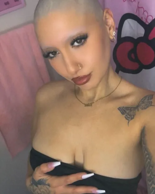 Thumbnail Honest Review: Would You Cuff? by Toxiickate | shorthairchicks