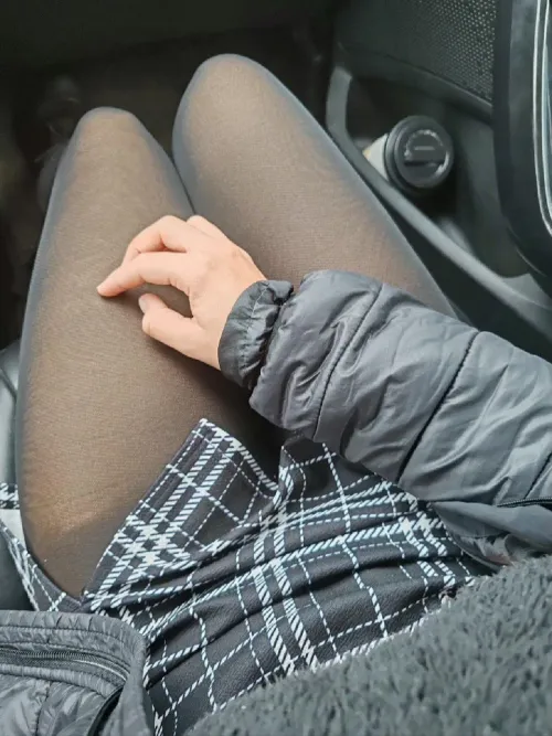 Thumbnail Experiencing Workday Joy: Tights by xprettylittlething_x