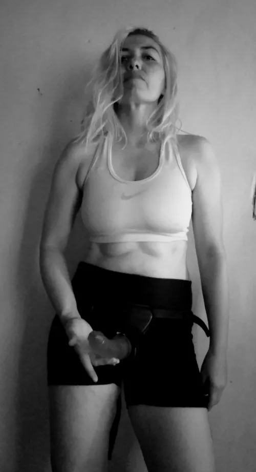 Thumbnail Tonight's Intimate Promise: Claiming Your Hole with ladyheda