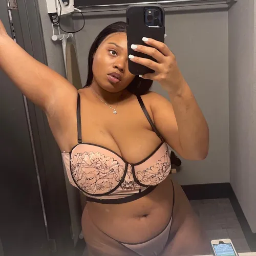 Thumbnail Sweet and Sensual: Taste the Sweetness | mariebackup | armpitfetish