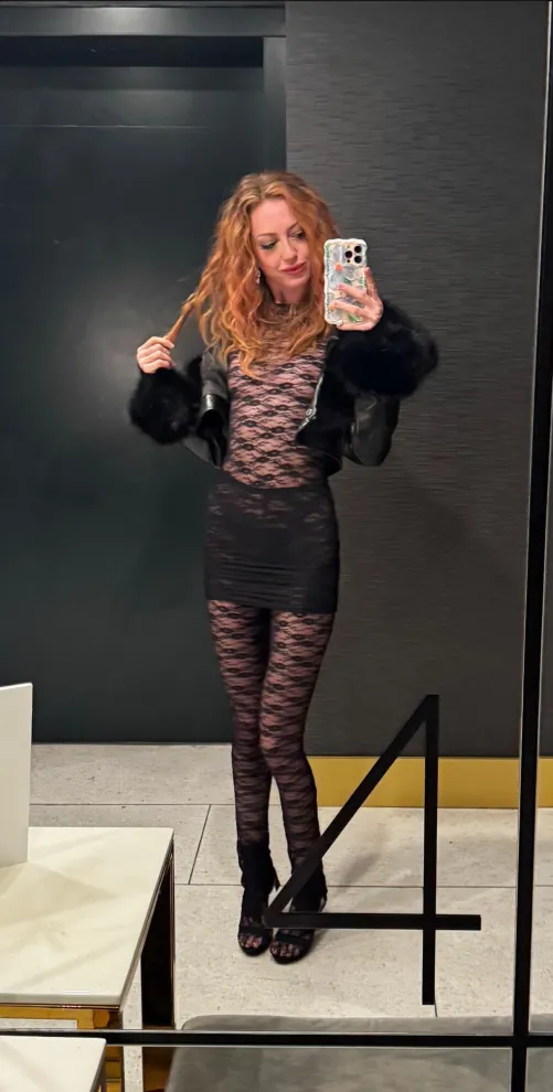 Thumbnail Inside Kendra Cole's Night Out Shared on IG Story