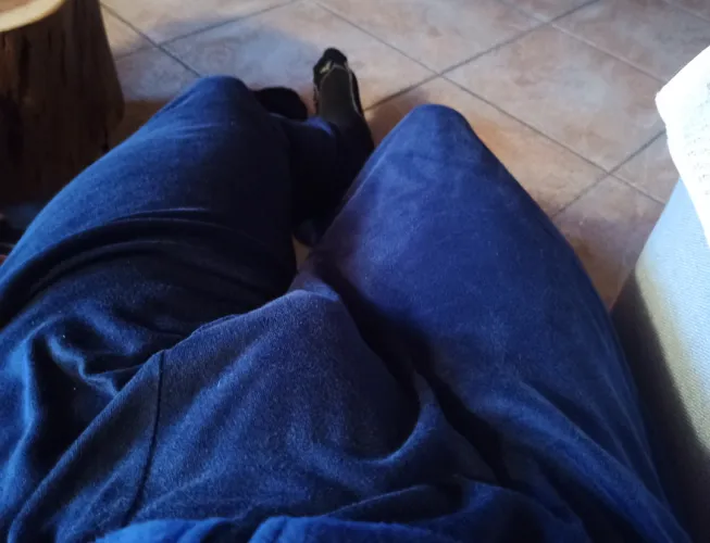 Thumbnail Bi Bulge Unveiled While Sitting by RandomItalianDude00 | Bulges Category