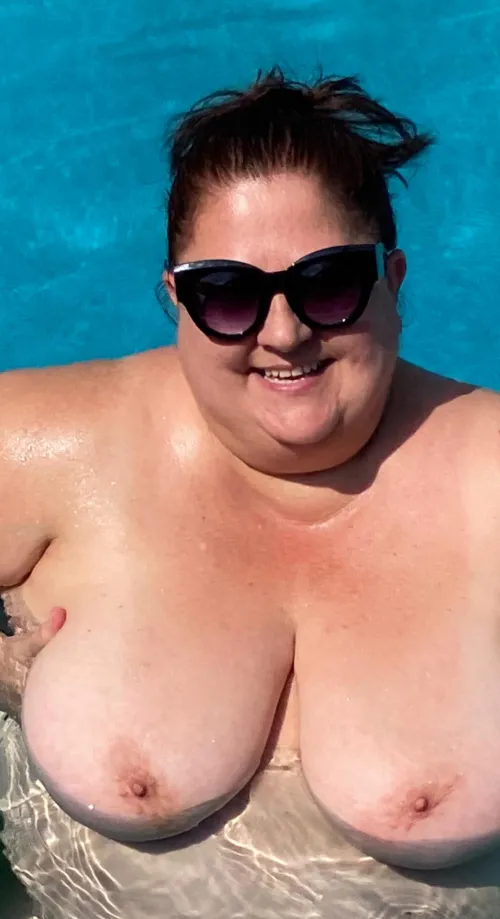 Thumbnail Summer Ready: Embracing Body Positivity in the BBW Movement