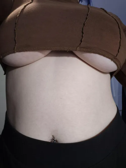 Thumbnail When Big Breasts Challenge Your Wardrobe Choices | MistressMagneto